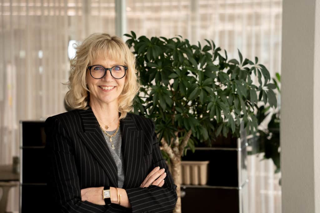 SandraVöller-Porträt (2)