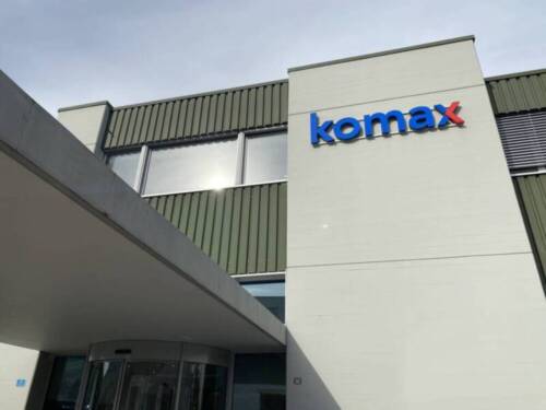 Komax Hauptgebäude