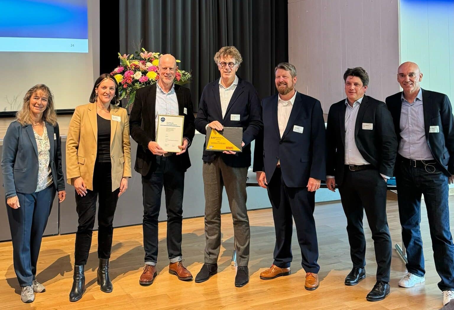 KWC gewinnt den SAP Quality Award: das Siegesteam
